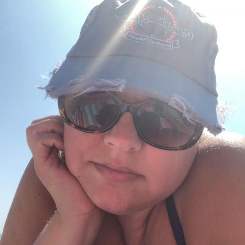 Meet your Posher, Courtney